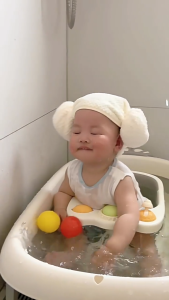 doudou เก้าอี้อาบน้ำทารก อ่างอาบน้ำ/หัดนั่ง ระบบแสดงอุณหภูมิ 3 สี ถาดเล่นสนุกแบบถอดได้ เบาะนั่งนุ่มสบาย