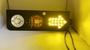 Lampu LED Stop Truk Belakang Variasi Trailer Bus Panah 3 Warna 24 Volt