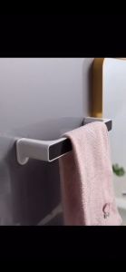 iPii Bathroom Towel Rack Self Adhesive Punch Paste Hanger Shelf Bathroom Towel Bar Towel Hanger Penyangkut Tuala SHOES RACK