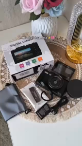 VETXI-080 Digital Camera 5K 75MP UHD WiFi Auto Focus Camera with 3-inch 180° Flip Screen 18x Digital Zoom Built-in Microphone for Photography Video