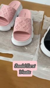 Sandal Wanita Slop Wedges Karet Import J8101-5 Import Slop Wanita Karet Sandal Wanita Wedges Kekinian Import