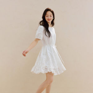 INMAN | Vacation Style V-Neck Waist Cinching A-Line Dress
