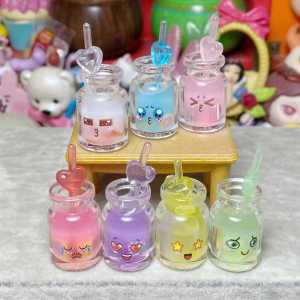 Dreamer Handmade Resin Accessories Juice Cup with Straw Fruit Drink Heart Shaped Night Light up Stand Ornament for Dollhouse