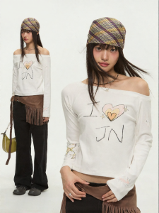 JNXS | Hearts Print Drilling One-Shoulder Long-Sleeved T-Shirt Blouse