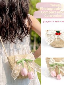 Tulip Bow Rattan Bag Crossbody