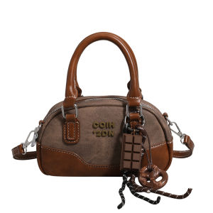 URCDN RDALVO | Versatile Small Square Bowling Bag