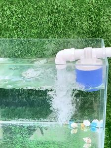 ลูกลอย ควบคุมน้ำ นรกรอย 1/2", "3/4", "1", สีฟ้าพลาสติก การทำงาน 90 ํ