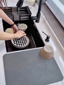 HIGHTUNE Kitchen Dish Drying Mat Wash Basin Sink Absorbent Pad Dish Drying Pad with Non-slip Rubber Backed Faucet Thickened Mat Durable Coasters Bathroom Splash Soft Anti-mold Cushion