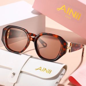 Kính Mát Thời Trang Nữ Phong Cách Retro Châu Âu Mỹ Chống Tia UV400 Nhẹ Hợp Xu Hướng Mùa Hè