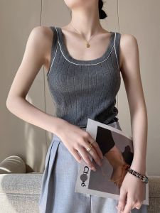 Áo Len Dệt Kim Không Tay Cổ Chữ U Màu Xám Cho Nữ Mùa Hè 2025 Áo Khoác Ngoài Mới Áo Lót Thanh Lịch Thon Gọn Áo Chui Đầu Cổ Tròn