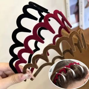 แถบคาดศีรษะคลื่นแฟชั่นสำหรับผู้หญิงสีทึบสายรัดผมกันลื่นโฟมล้างหน้าที่รัดผมแฟชั่นสำหรับเด็กผู้หญิงเครื่องประดับผมเล่นกีฬา