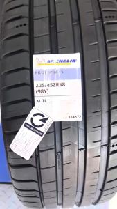 Lốp Michelin 235/45R18 (ZR) Pilot sport 5 Nhập Thái Lan ( 2024 mới 100% )
