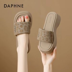 Daphne | Platform Height Increasing Soft Bottom Sandals