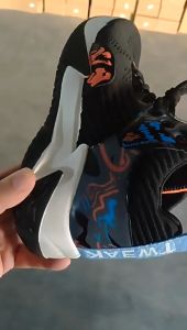 Basketball shoes for men rubber high top sneakers basketball shoes for men cushioning sports basketball shoes
