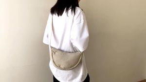2011 Nylon Crescent Bag Sling Crossbody Bag for Women Nylon Hobo Chest Bag Lightweight Shoulder Bag with Adjustable Strap