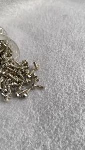 BAUT BODY MOTOR SUZUKI SATRIA FU BAUT PROBOLT BESI CHROME 20 BIJI BAUT UNTUK BODI SATRIA BAUT BADAN KIRI KANAN SATRIA FU BAUT PRO BOLT STENLIS BAUT STAINLESS BAUT STAINLIS BAUT HENG BODY NON FLOWER NONFLOWER KUNCI L KUNCI T BAUT SKRUP SEKRUP BODI MOTOR FU