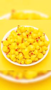 *.10/50/100/200PCS Mini Yellow Duck Mini Character Loose Duck Charm Mini Resin Duck Party DIY Mini Landscape Decoration