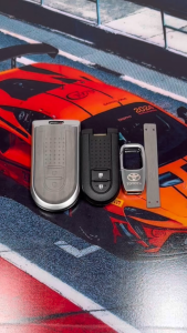 Toyota Wigo 2018 - 2022 Rush 2018 - 2026 Woodgrain Pattern Leather Car Key Case Cover Accessories