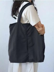Túi Đeo Vai Đơn Giản Bằng Vải Nylon Nhẹ Thường Ngày Dung Tích Lớn Cho Nữ Túi Tote Màu Trơn Đa Năng Cho Học Sinh Đi Làm