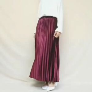 Rok Plisket Bludru Premium