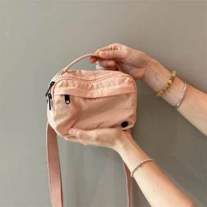 New 2024 Multi-Layer Casual Crossbody Bag Portable Lightweight Water-Resistant Womens Shoulder Bag with Multiple Pockets