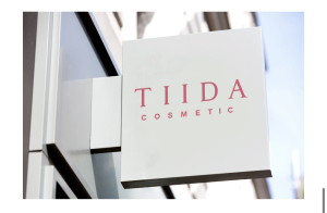 ลิปกลอสทิ้นท์ เนื้อเจลลี่ สีติดทน ไม่ติดแมส Jelly Glossy Shine Lip Tint