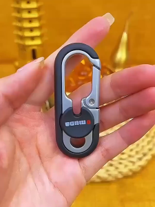 Gantungan Kunci Klip Carabiner Taffware Desain Elegan Warna Hitam