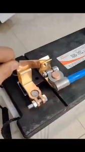 สวิตซ์ตัดไฟ ขั้วตัดไฟ ATV 12V 24V แบตเตอรี่รถยนต์ ชนิดทองเหลือง สวิตช์เปิดปิดแบตเตอรี่รถยนต์ แบบหนา Isolator Power Cutoff