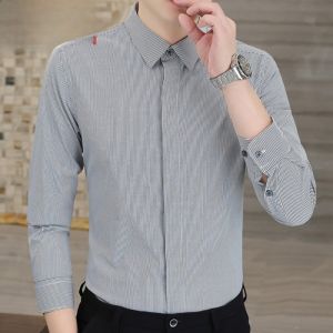 HENGYUANXIANG | Hengyuanxiang Mens Slim Stripe Shirt Casual Business Long Sleeve Spring Autumn Dark Button High-End Feeling Fashionable City Youth