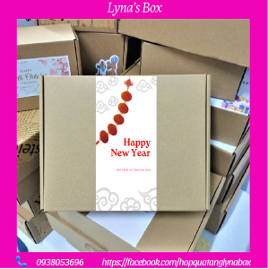 Hộp đựng quà tặng chúc mừng năm mới bạn bè (20) hộp quà giấy kraft kèm thiệp ghi lời chúc giấy rơm lót hộp