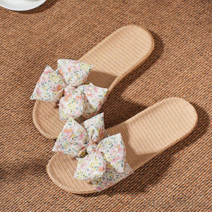 รองเท้าแตะผู้หญิงในบ้านผ้าลินินฤดูร้อนปี 2025 รองเท้าแตะแบบสวมหัวรัดโบว์ไม่ทำเสียงพื้นนุ่มสวมใส่สบายในบ้านและกลางแจ้ง