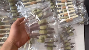 Hewan Peliharaan Kecil Chew Grass Cake Timothy Sweet Bamboo Carrot Grass Cake