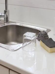 【K-Home】Kitchen Soap Tray Kitchen Sink Tray Sponge Tray Kitchen Sponge Holder Self Draining Premium Silicone Soap Holder