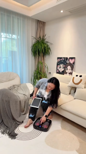 [Tặng củ sạc + cáp sạc] Máy Massage Bàn Chân Không Dây GDV YM-SU7 Bấm Huyệt Rung Gót Chườm Ấm - Màu Ngẫu Nhiên - Hàng Chính Hãng