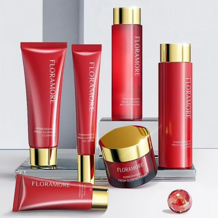 1%20GIFT%20BOX%20Glowing%20Hydration%20&%20Moisturizing%20FLORAMORE%20Red%20Pomegranate%20Fres%20Glowing%206%20Set%20-%20Image%209