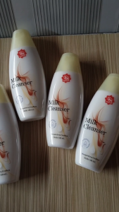 VIVA MILK CLEANSER BENGKUANG