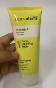 Cosmoderm Vitamin  E Facial Cleansing Foam (125ml) Pencuci muka Cosmoderm (EXP DATE: 2026)
