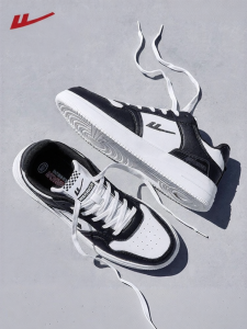 Warrior | Summer Mens Mesh Sports Shoes Black and White
