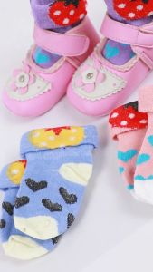 MITI Kaos Kaki Bayi Rajut / Kaos Kaki Bayi Newborn Lembut anti Selip