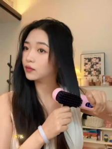 Cordless Hair Straightener Brush 4000mAh Wireless Negative Ion Comb Portable Fast Heating Curler Rechargeable Styling Tool