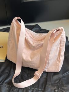 Ultra-Lightwear Resistant Canvas Crossbody Bag Women Casual All-Match Outdoor Travel Single Shoulder Bag Large Capacity Pure Color Commuting Bag