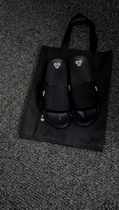 Rootly - Sandal Slop Pria Draw 38 -44 Black White