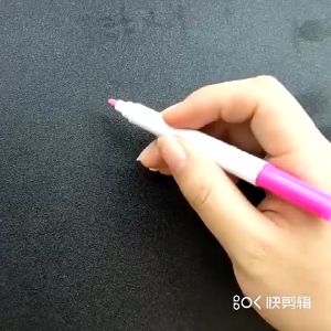 ปากกาชอร์ค ไร่ฝุ่น 1เซ็ต 12 แท่ง ใช้เขียนกระดานดำ กระจก ป้ายราคา เขียนลบได้