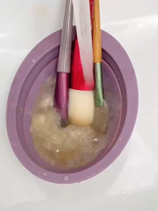 ถาดล้างแปรงและฟองน้ำซิลิโคน ไม่ดูดซับเครื่องสำอาง