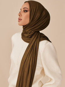 Modal Cotton Hijab Scarf: A Guide for Muslim Women