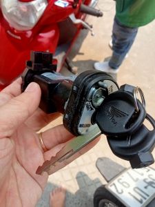 Ổ khoá Xe Wave chính hãng Honda loại cũ tháo xe