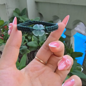 Q1563 Vòng cỏ 4 lá Lam Ngọc phỉ thúy băng chủng hàng tuyển tết handmade không kén mệnh - Phong Thuỷ TUDO P