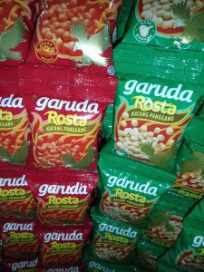 Garuda Rosta Kacang Panggang 1 renteng/10 bungkus