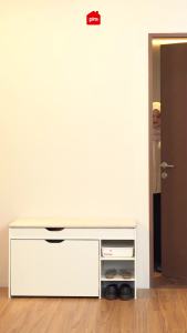 PIRA METROPOLIS - PINO SR101 PF Rak Sepatu / Rak Sepatu Duduk / Lemari Sepatu