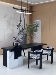 Modern Minimalist Chinese Style Solid Wood Tea Table And Chair Combination Luxury Italian Style Tea Room Tea Brewing Table High End